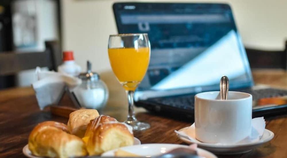Hotel Alto Parana Córdoba Ngoại thất bức ảnh